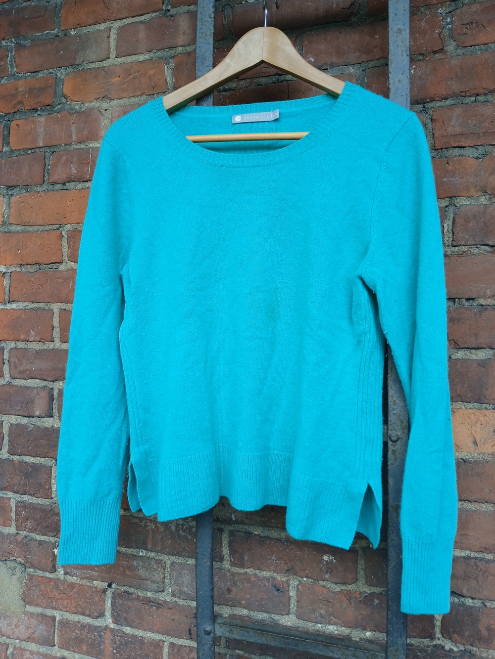 Women’s Teal Cashmere Sweater